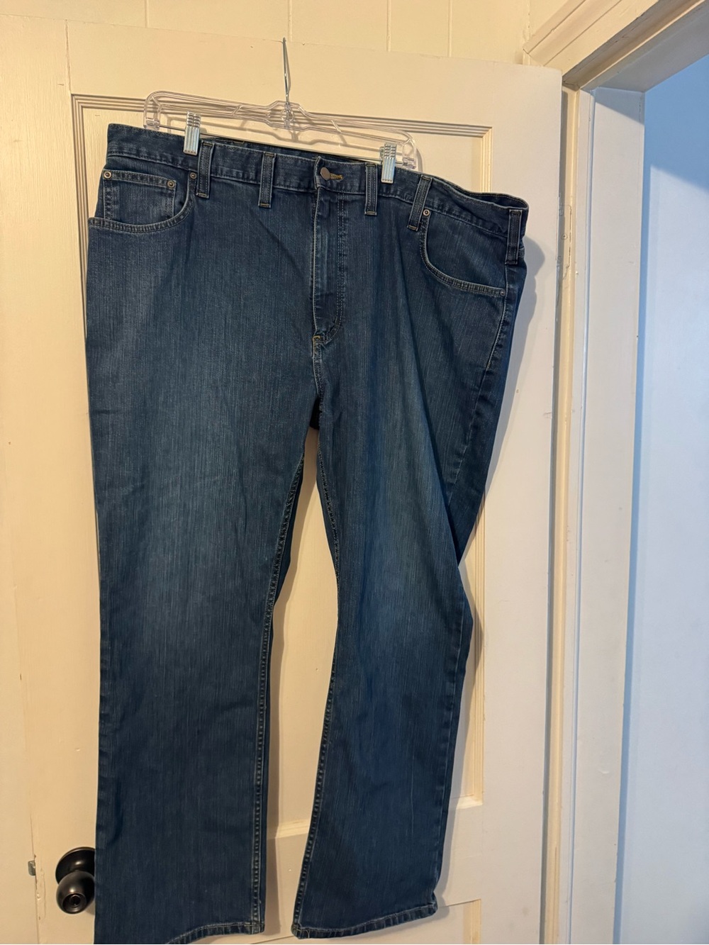 Carhartt Men's Relaxed Straight Jeans in Dark Blue Denim